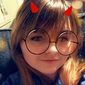 Meet your Posher, Alexis